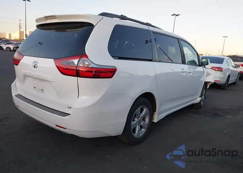 2020 Toyota Sienna Le из США, поврежденный, VIN 5TDKZ3DC0LS021744